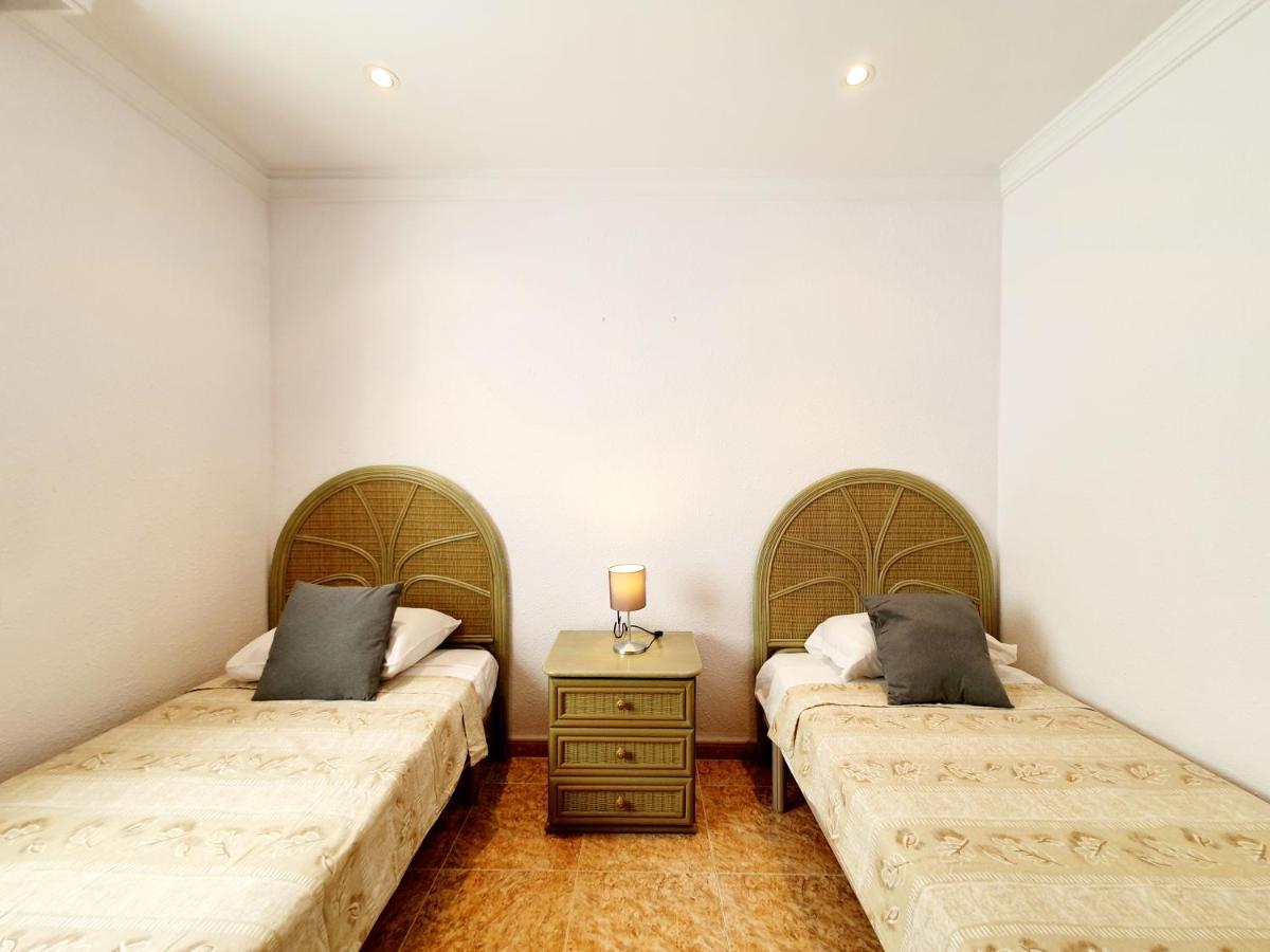 Luna Beach Seafront Marbella Bagian luar foto