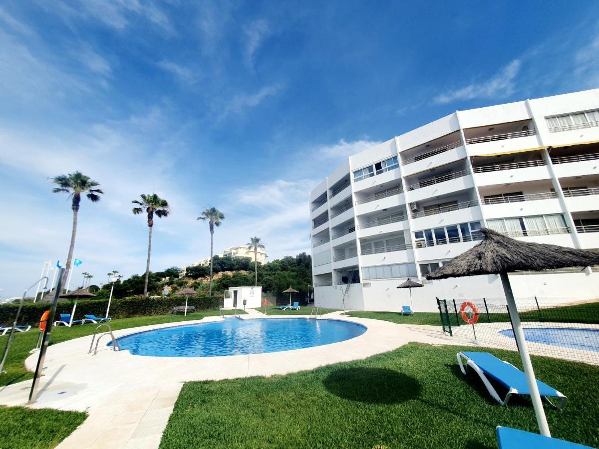 Luna Beach Seafront Marbella Bagian luar foto