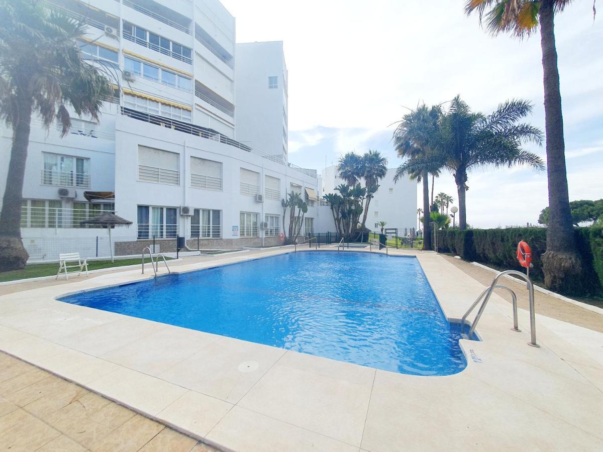 Luna Beach Seafront Marbella Bagian luar foto