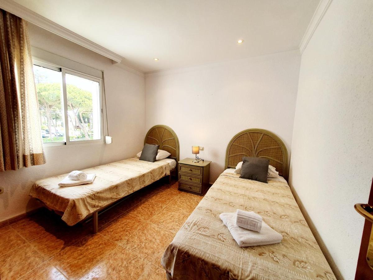 Luna Beach Seafront Marbella Bagian luar foto